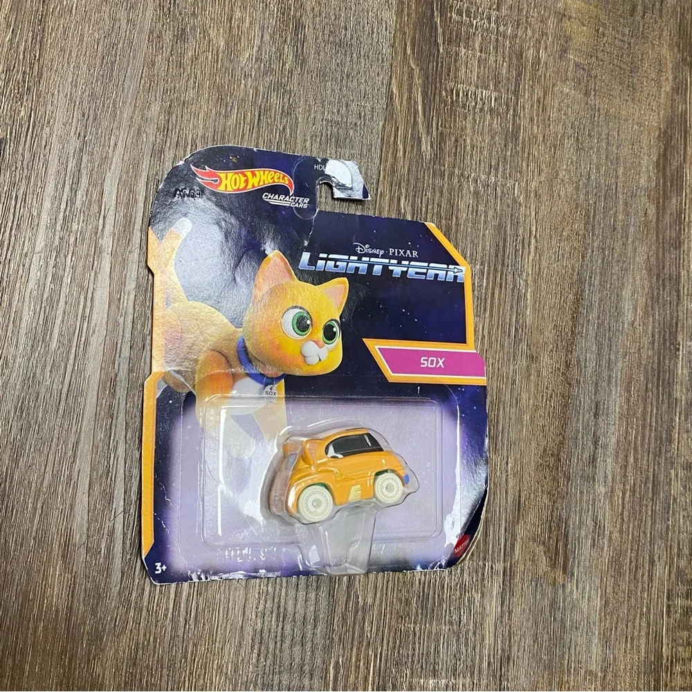 Hot Wheels Disney‎ Pixar Lightyear Sox Toy Car